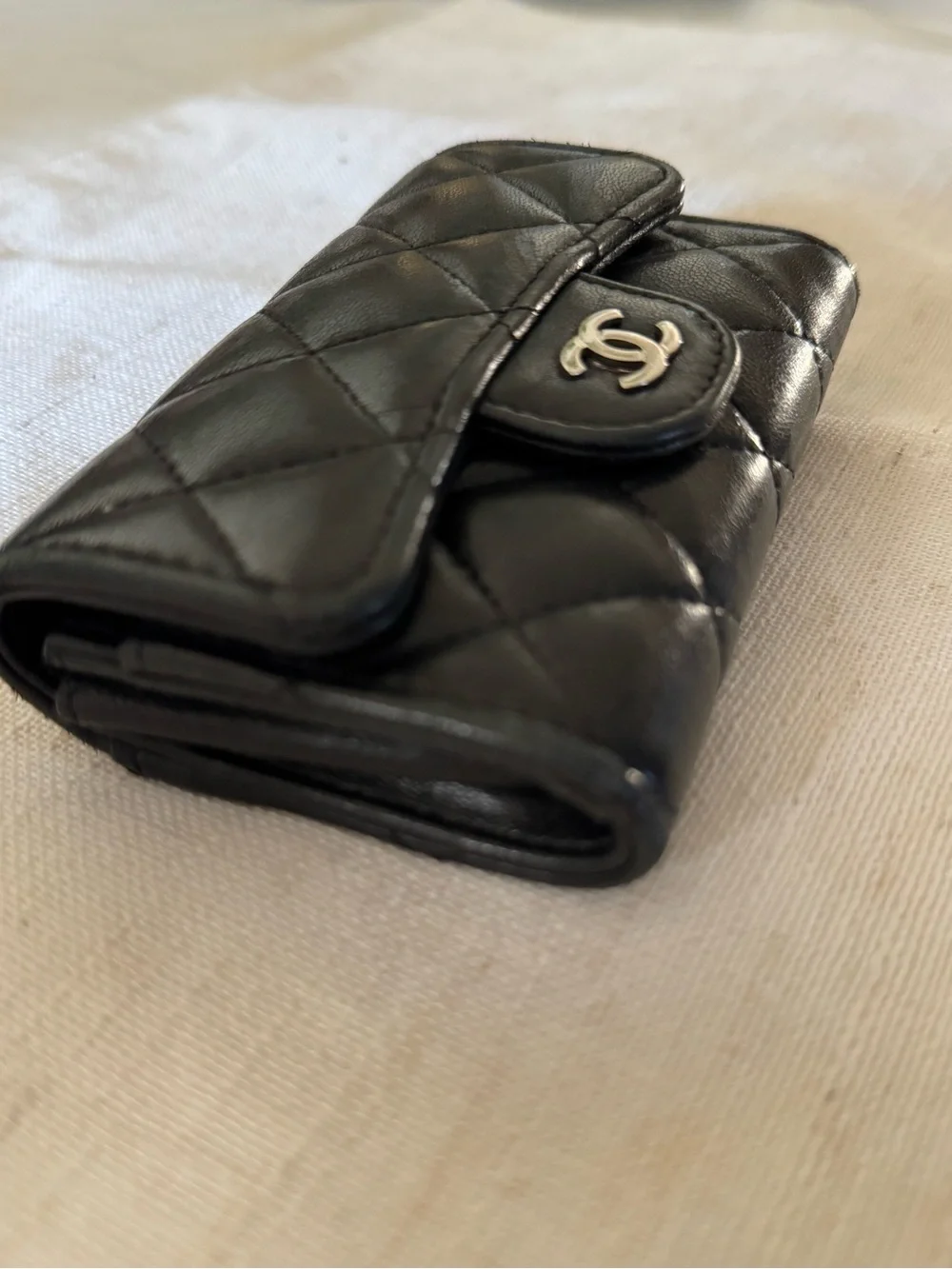 CHANEL Black Quilted Leather Card Case with Silver CC Hardware